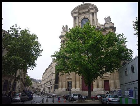 P2450774