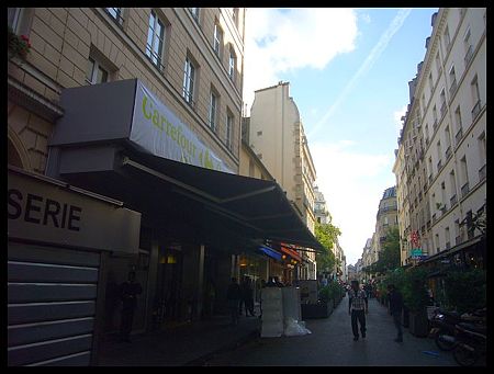 P2580888