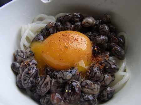 黒豆納豆のっけ