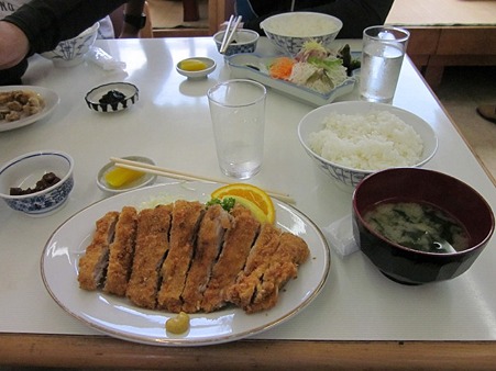 マグロかつ定食