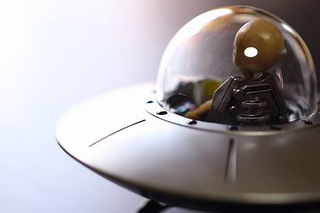 UFO (10)