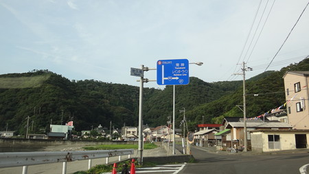 ここで右折