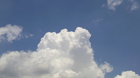 今日の空