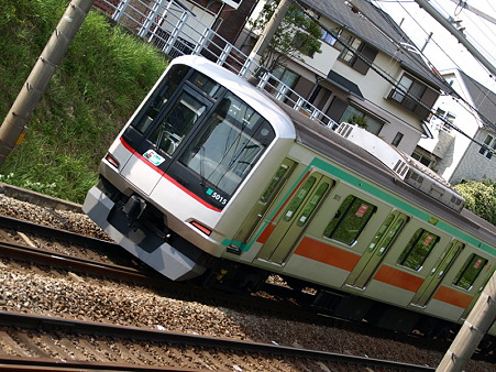 東急5000系(つくし野駅付近)