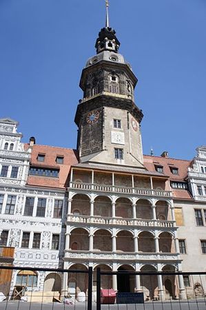 ドレスデン城時計塔